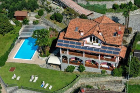 Отель Residence Casa Rosa  Джера Ларио